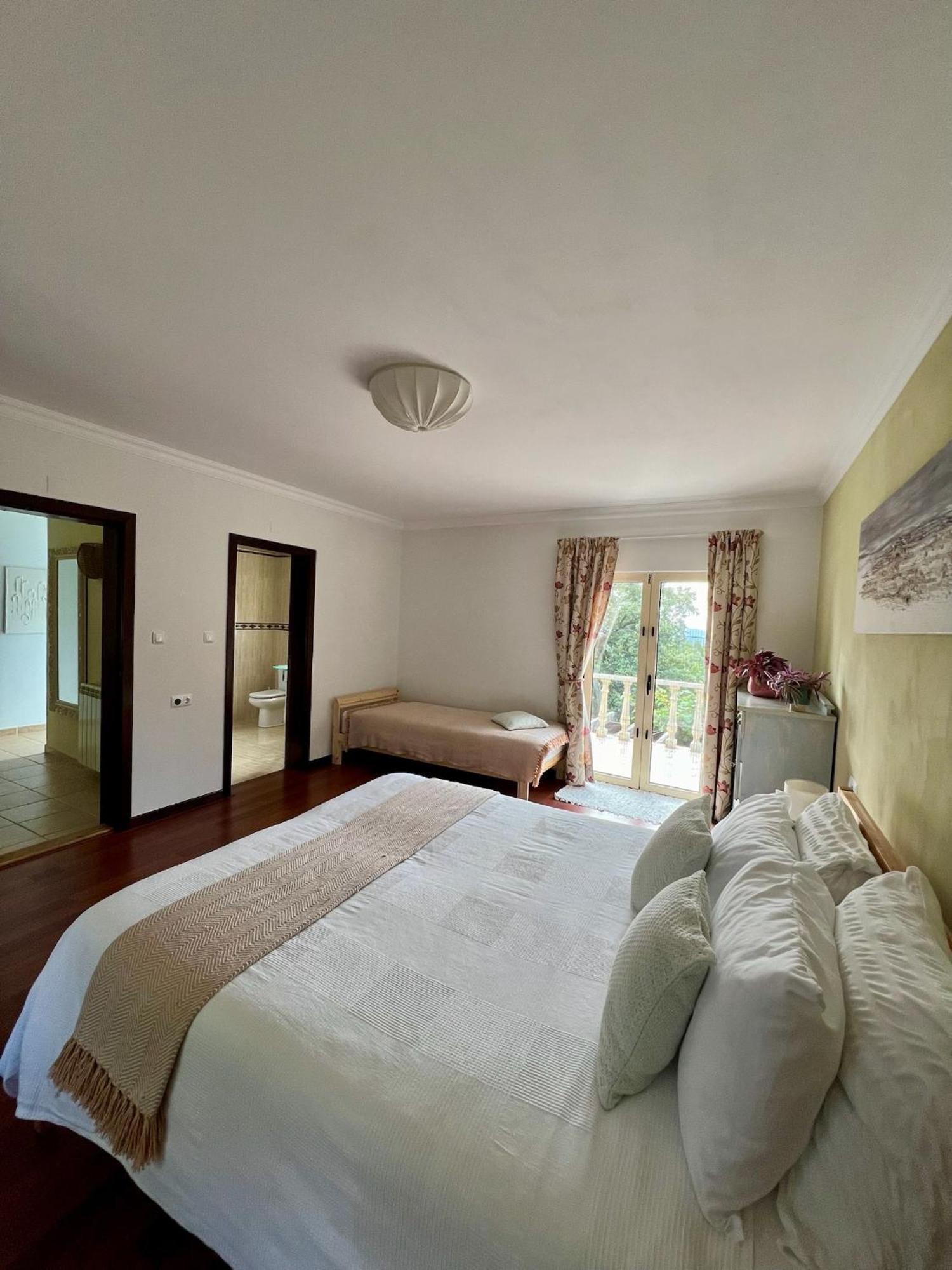 Wellbeing Guesthouse Casa E Connosco Alvaiázere エクステリア 写真
